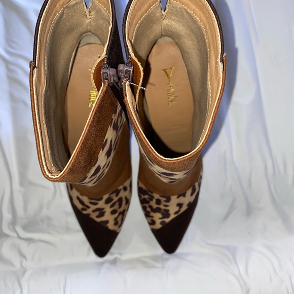 Y•not? Cheetah print multi colored of brown ankle boots 4inch heels size 9M - Picture 3 of 16